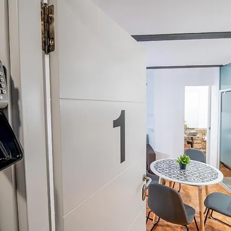 1 En La Muralla Romana Junto A La Catedral Apartment Tarragona